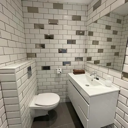 Intermobiliaria - Puerto Paraiso 42d