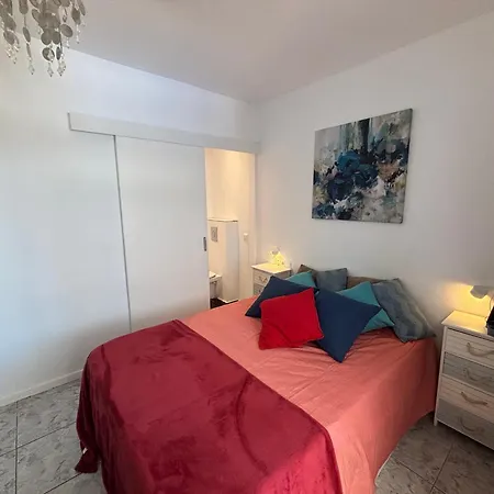 Intermobiliaria - Puerto Paraiso 42d * 埃斯特波纳