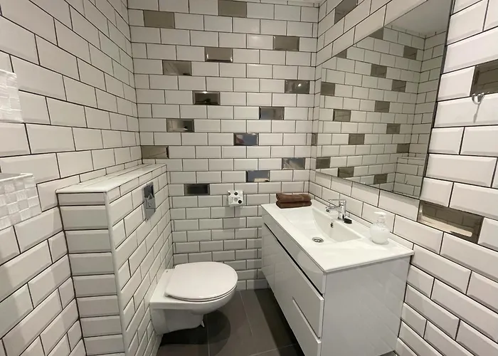 Intermobiliaria - Puerto Paraiso 42d