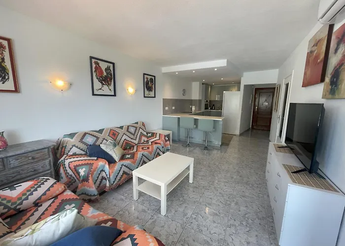 Intermobiliaria - Puerto Paraiso 42d * Εστεπόνα