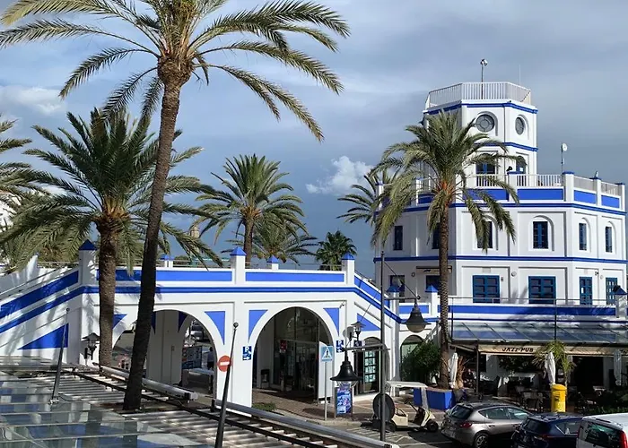 Intermobiliaria - Puerto Paraiso 42d Apartment